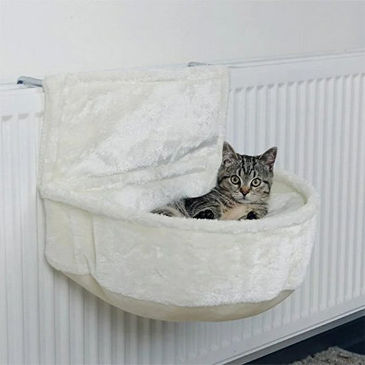 hamac pour chat - chat couche dans le hamc